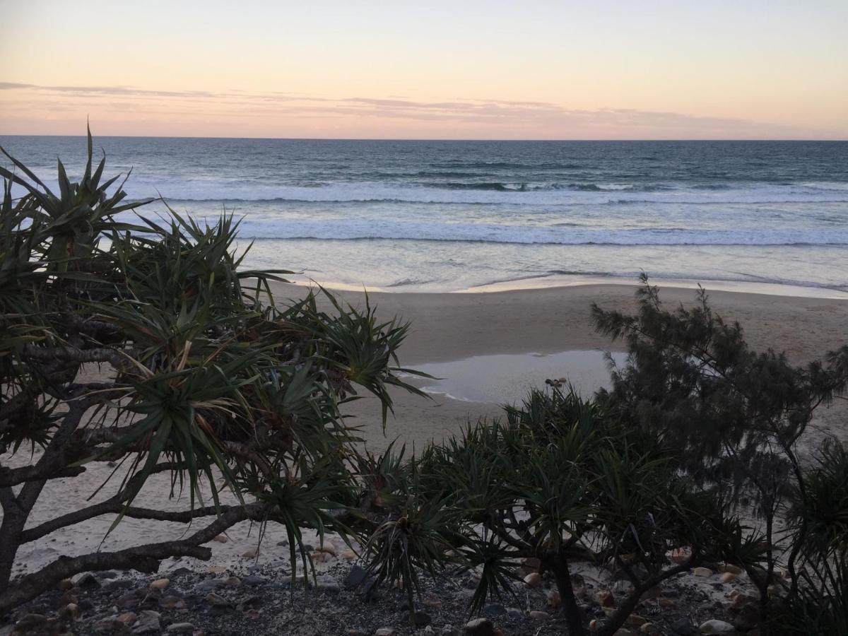 Coolum Beachside Apartment Екстериор снимка